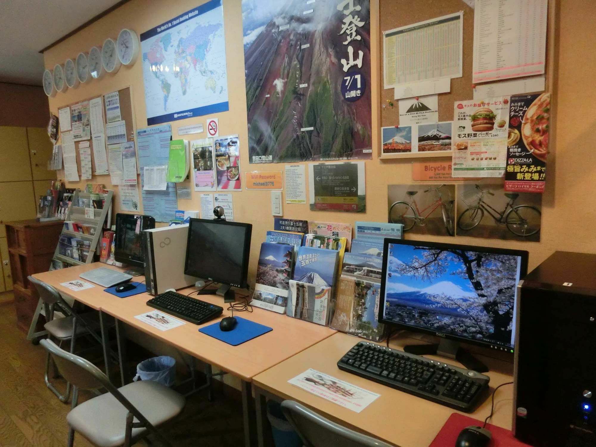 Mt Fuji Hostel Michael'S Fujiyoshida Dış mekan fotoğraf